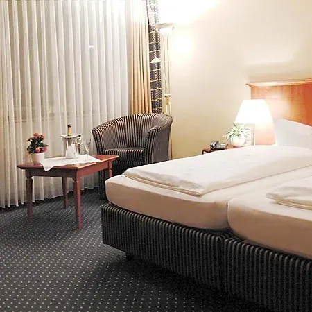 Golfhotel Hebelhof Отель Бад-Беллинген