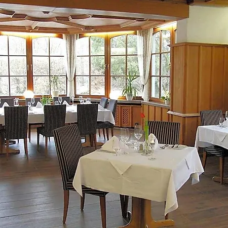Golfhotel Hebelhof Отель Бад-Беллинген